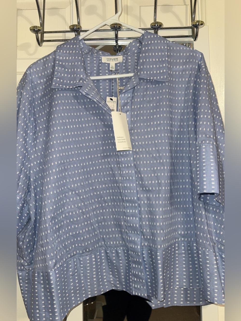 Haven Women's Light Blue Short-Sleeve Button-Down Shirt